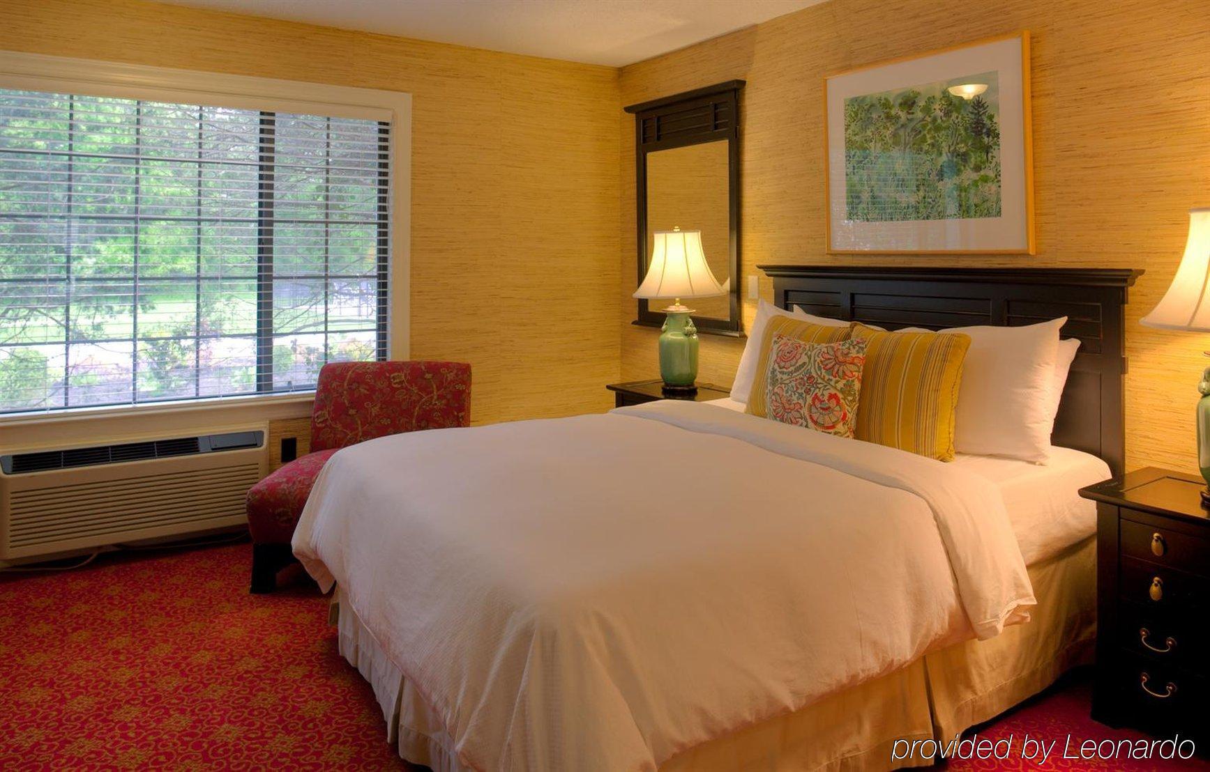 Southampton Inn Екстериор снимка