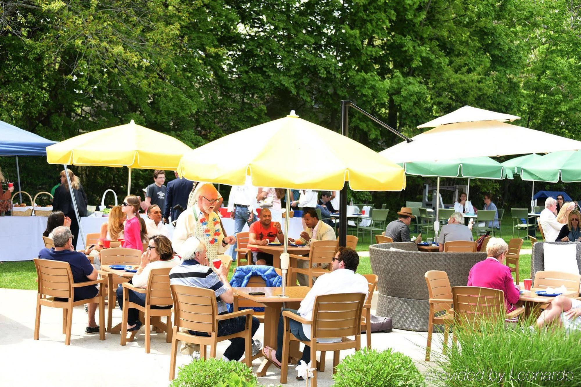 Southampton Inn Екстериор снимка