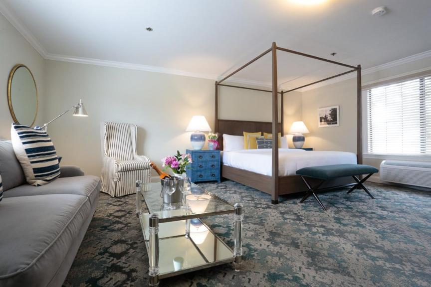 Southampton Inn Екстериор снимка