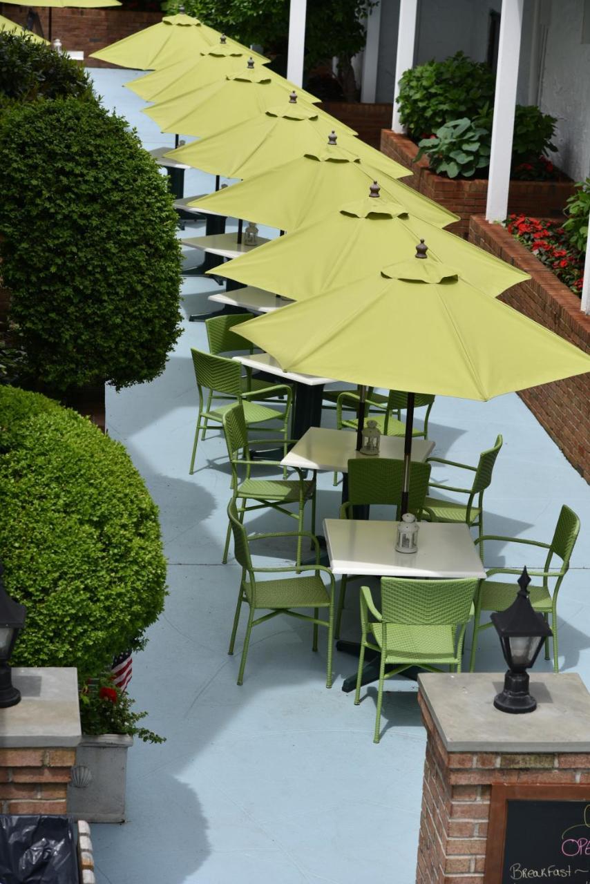 Southampton Inn Екстериор снимка